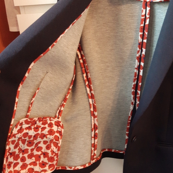 RW&CO Navy Blazer - Picture 2 of 8